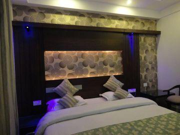 The Pearl Hotel New Delhi 8721/1, Desh Bandhu Gupta Road, Pahar Ganj