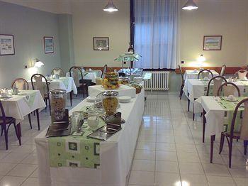 Svornost Hotel Prague Novozamecka 284