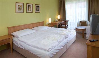 Dolce Villa Prague Nebusicka 93