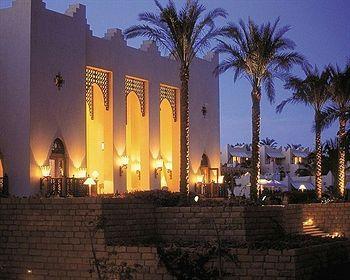 Four Seasons Resort Sharm el-Sheik 1 Four Seasons Boulevard