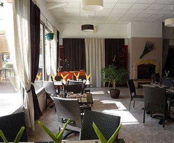 Royal Hotel Aigues-Mortes 939 Route De Nimes