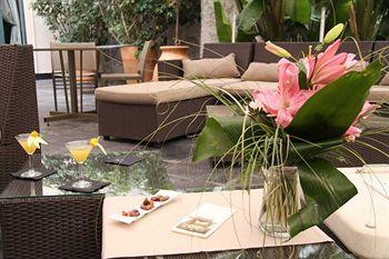 Hotel Palazzu U Domu Ajaccio 17 rue Bonaparte