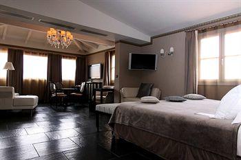 Hotel Palazzu U Domu Ajaccio 17 rue Bonaparte