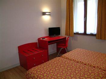 Nouvel Hotel Annecy 37 Rue Vaugelas