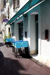 Hotel Saint Charles Antibes 10 rue Saint Charles