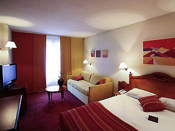 Mercure Pont D Avignon Hotel Rue Ferruce Quartier Balance