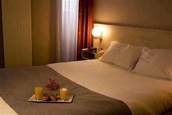 Best Western Grand Hotel Francais Bordeaux 12 Rue Du Temple