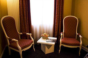 Best Western Grand Hotel Francais Bordeaux 12 Rue Du Temple