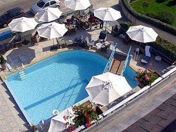 Hotel Le Diana Carnac 21 Boulevard De La Plage