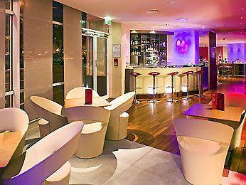 Mercure Paris La Defense 5 Hotel Courbevoie 18-30 Rue Baudin Place Charras