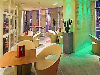 Mercure Paris La Defense 5 Hotel Courbevoie 18-30 Rue Baudin Place Charras