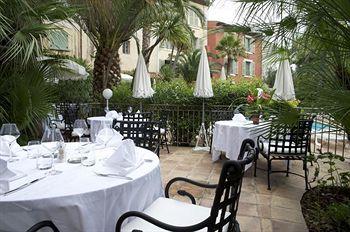 L'Arena Hotel Frejus 145, rue General de Gaulle