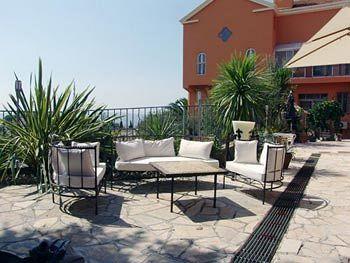 Mandarina Hotel Grasse 39 Avenue Yves Emmanuel Baudoin