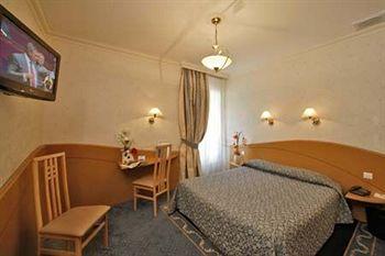 Best Western Hotel Beausejour Lourdes 16 Avenue De La Gare