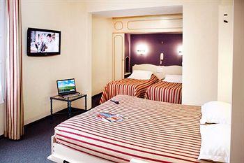 Roissy Hotel Lourdes 16 Avenue Monseigneur Schoepfer