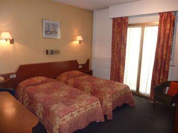 Hotel Locarno Nice 4 Ave Des Baumettes