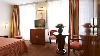 Best Western Premier Hotel Opera Richepanse Paris 14 Rue Du Chevalier De Saint-Georges