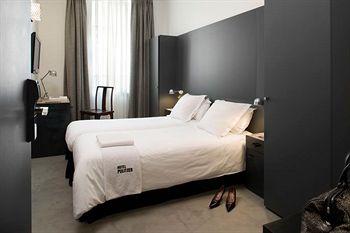 Hotel Pulitzer Paris 23 Rue Du Faubourg Montmartre