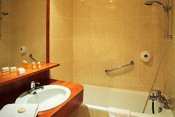 Hotel Beaugency Paris 21 Rue Duvivier