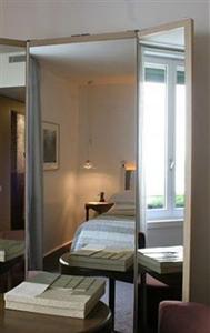 Hotel Pershing Hall Paris 49 Rue Pierre Charron