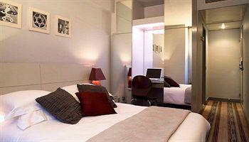 Hotel Paris Bastille 67 Rue De Lyon