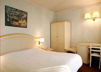 Hotel Acte V Paris 55 Rue Monge