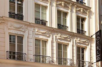 Hotel Le Petit Paris 214 Rue Saint Jacques