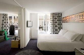 Hotel Gat Folies Paris 14 Rue Geoffroy Marie