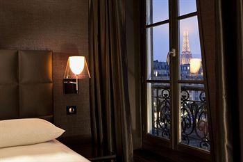 First Hotel Paris 2 rue Garibaldi