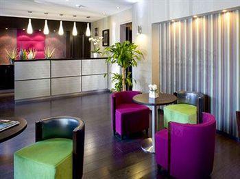 Jacks Hotel Paris 19 Rue Stephen Pichon