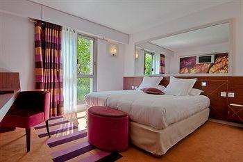 Hotel Ampere Paris 102 Avenue de Villiers