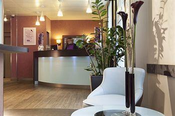 Hotel Kyriad Paris Clichy Centre 4 Rue Marcellin Berthelot