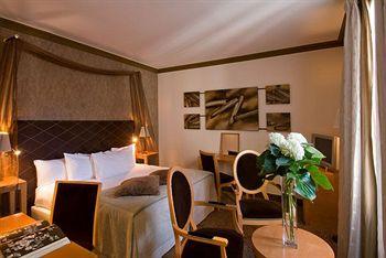 Hotel Le Marquis Eiffel Paris 15 Rue Dupleix