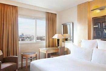 Le Meridien Etoile Hotel Paris 81 Boulevard Gouvion Saint Cyr