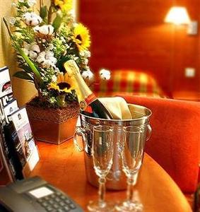 Best Western Le Nouvel Orleans Hotel Paris 25 Avenue Du General Leclerc