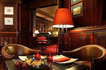 Hotel Pont Royal Paris 7 Rue De Montalembert