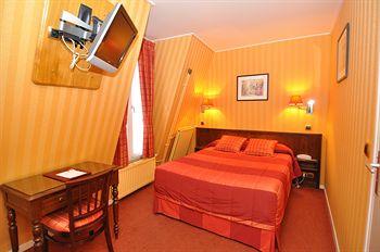 Hotel Des Arts Montmartre Paris 5 Rue Tholoze