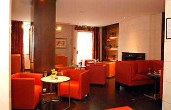 Hotel Champlain Paris 99 Bis Rue De Rome