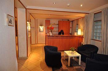 Hotel Merryl 7-9 Rue Pajol