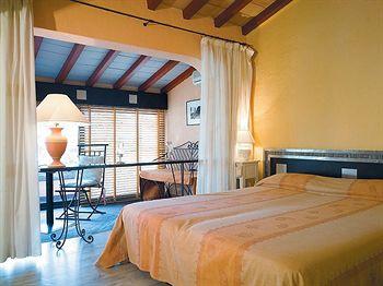 Hotel Roi Theodore Porto-Vecchio Avenue de Bastia BP 9