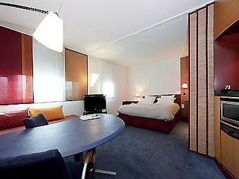 Suite Novotel Reims Centre Hotel 1 Rue Edouard Mignot