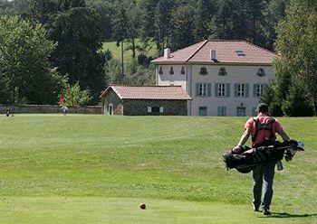 Hotel Golf De Saint-Junien Les Jouberties