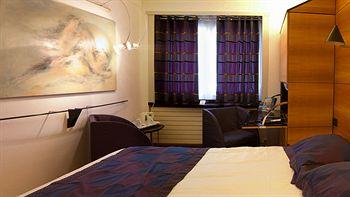 Best Western Hotel Monopole Metropole Strasbourg 16 Rue Kuhn