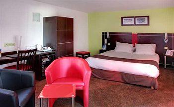 Best Western En So Hotel Tinqueux 5 Rue Louis Breguet Za Mont Saint Pierre