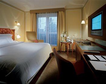 The Westin Grand Hotel Berlin Friedrichstrasse 158-164