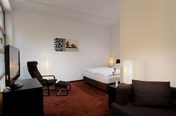 Hotel City B Berlin Potsdamer Strasse 129