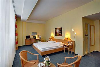 Balladins Superior Airport Hotel Dortmund Schleefstrasse 2C