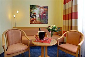 Balladins Superior Airport Hotel Dortmund Schleefstrasse 2C