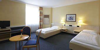 Intercityhotel Erfurt Willy Brandt Platz 11