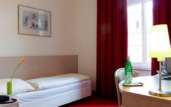 Hotel Topas Frankfurt am Main Niddastrasse 88